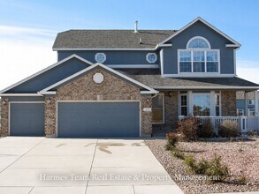Building Photo - Spacious Home with Mountain Views & Finished Basement