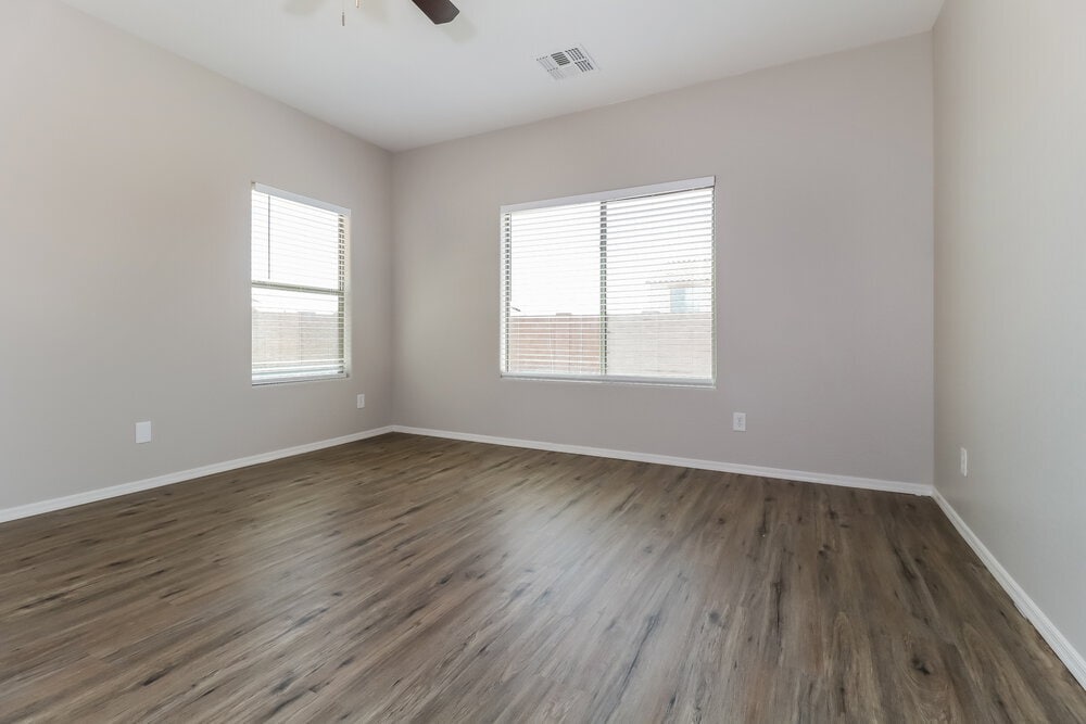 Building Photo - 23851 W Gibson Ln