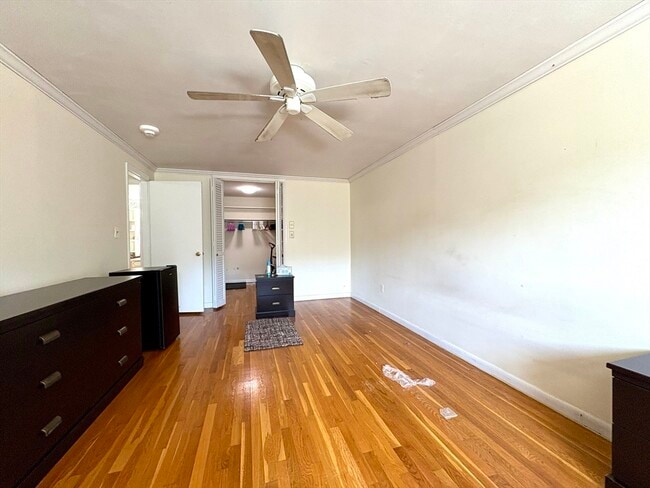 Building Photo - 121 Tremont St