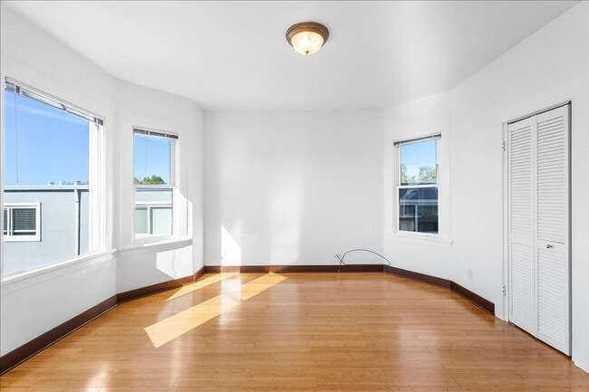 Building Photo - 478 Central Ave