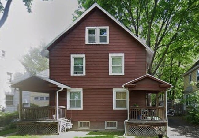 Primary Photo - 15 Cutler St