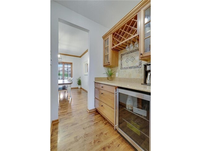Building Photo - 645 Ramsey Cir