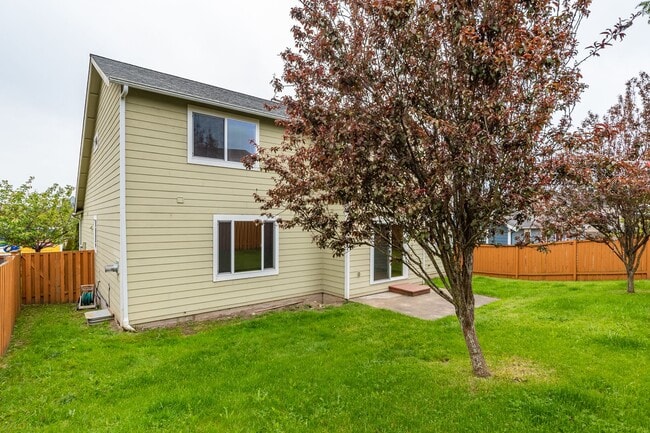 Building Photo - 4 Bedroom 2.5 bath Home in Cherry Hill