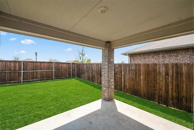 Building Photo - 2127 Ocelot St