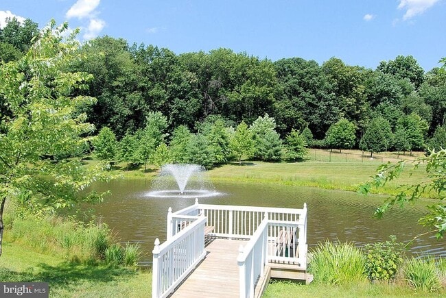 Building Photo - 350 Tannery Dr