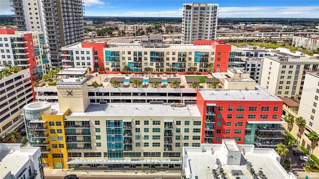 Building Photo - 1208 E Kennedy Blvd