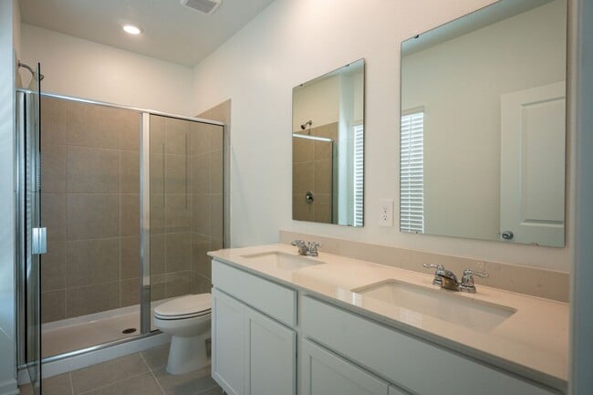 Building Photo - 2408 Rider Rain Ln