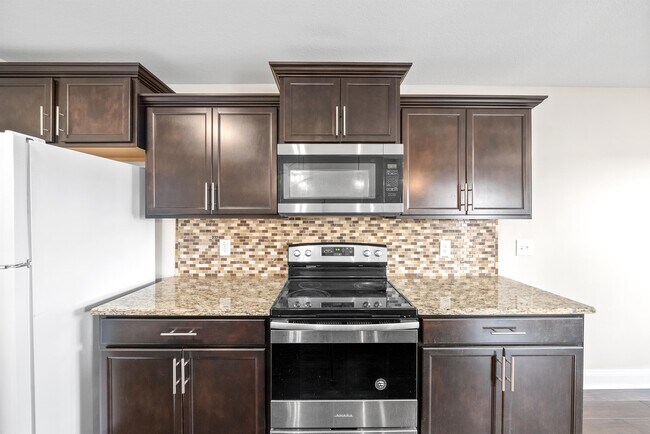 Building Photo - 1163 Eagles Nest Ln