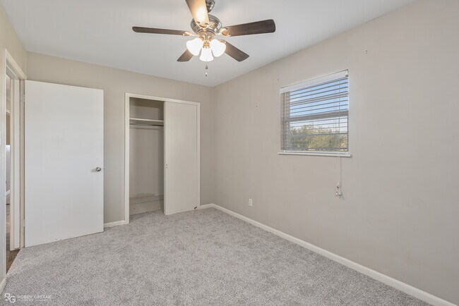 Building Photo - 3427 Horseshoe Trail