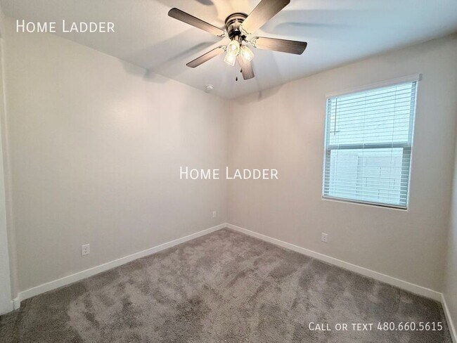 Building Photo - 2881 E 27th Ave