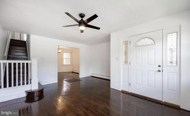 Building Photo - 337 Stuart Ave