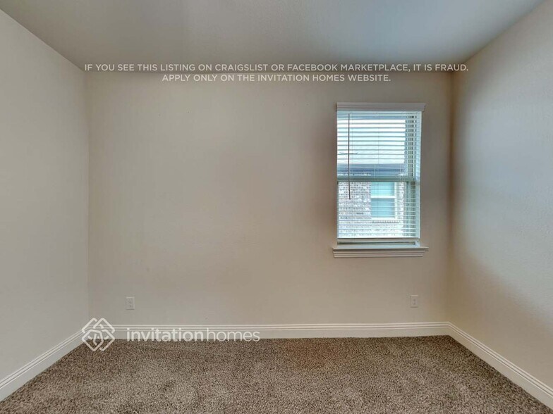 Building Photo - 3112 Aransas Ave