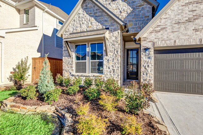 Building Photo - 26319 Camden Cyn Ave