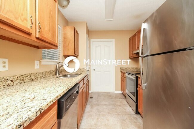 Building Photo - 3 Bedroom Pet-Friendly Home in Nashville, ...