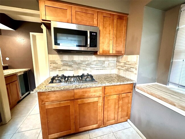 Building Photo - 3238 Cherry Springs Dr