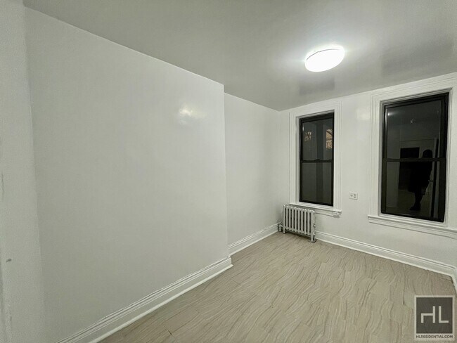 Building Photo - 48 STREET