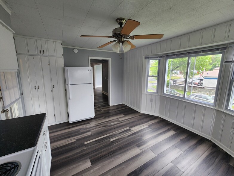 Building Photo - 117 Colton Loop