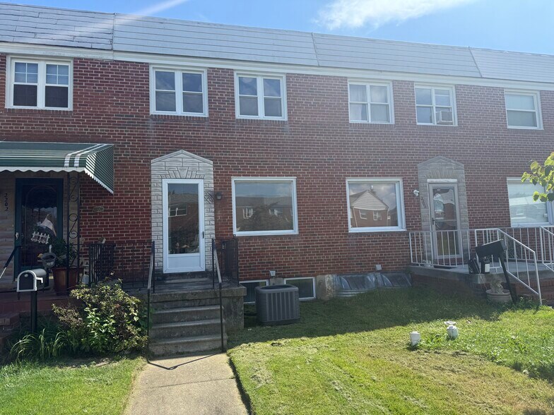Primary Photo - 2204 Searles Rd