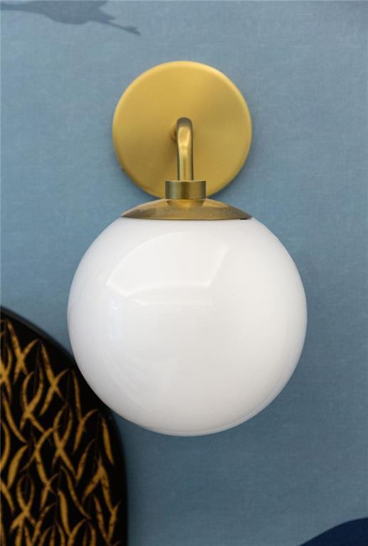 Building Photo - 724 Charles Allen Dr NE