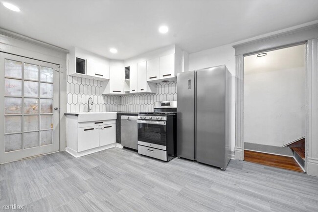 Building Photo - 3 br, 2 bath Duplex - 929 Oglethorpe Avenu...