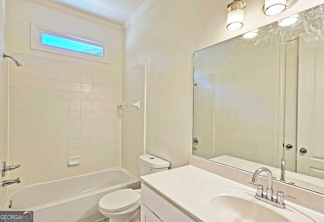 Building Photo - 195 Beracah Walk