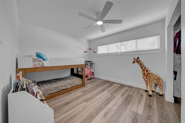 Building Photo - 5548 Dartmouth Ave N