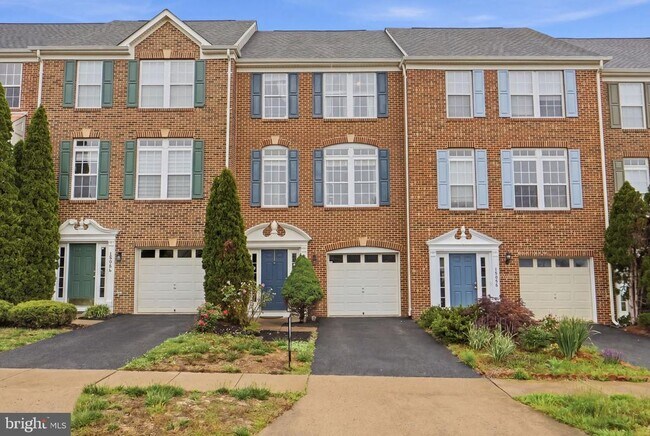 Building Photo - 15058 Danehurst Cir