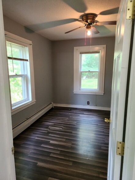 Bedroom 2 - 53 Morrison St