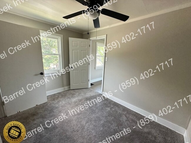 Building Photo - 426-428 Smith