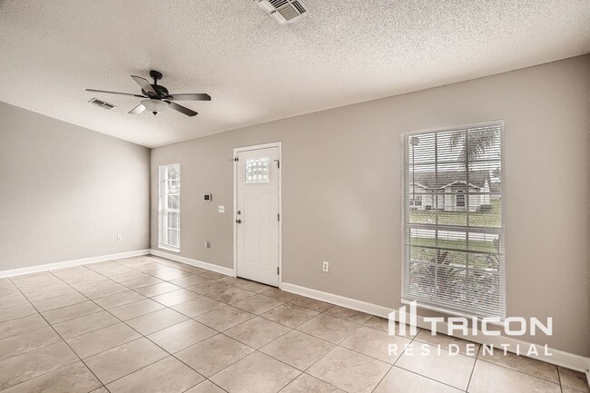 Building Photo - 7672 Habersham Dr