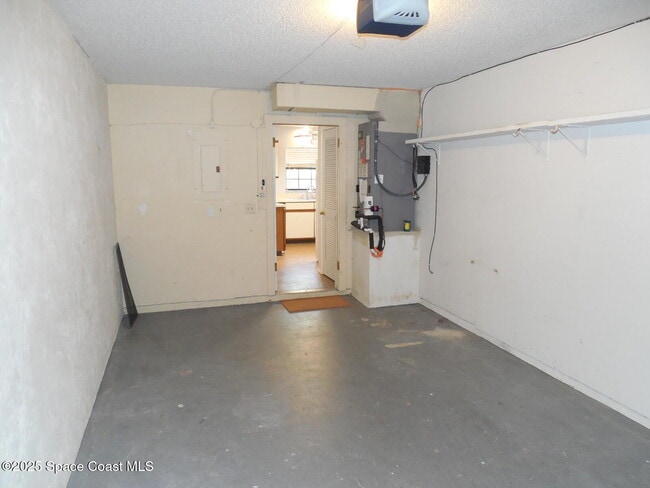 Building Photo - 345 Ocean View Ln