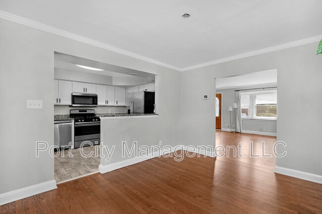 Building Photo - 1412 Jeffers Rd