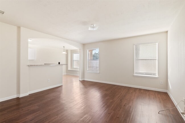 Building Photo - 15606 Kiplands Bend Dr