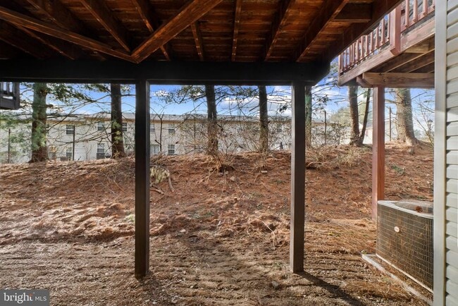 Building Photo - 7910 Beach Plum Ln