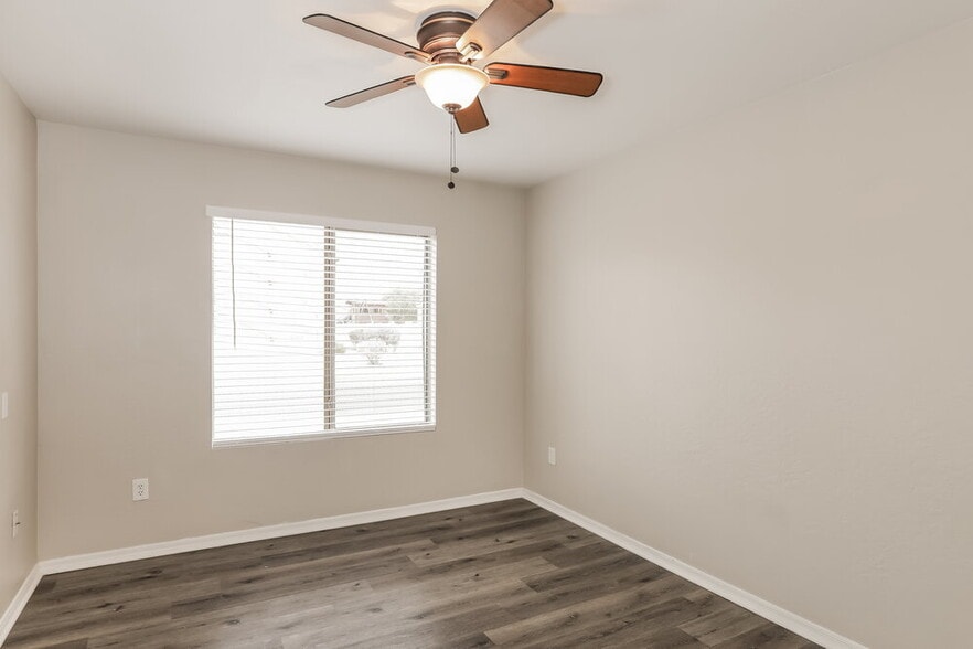 Building Photo - 10438 W Georgia Ave