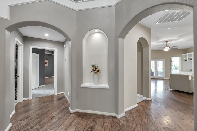 Building Photo - 4774 W Fork Blvd