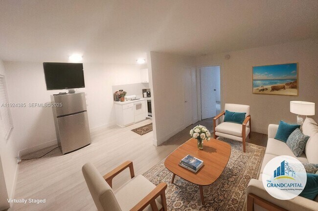 Building Photo - 515 SE 9th St