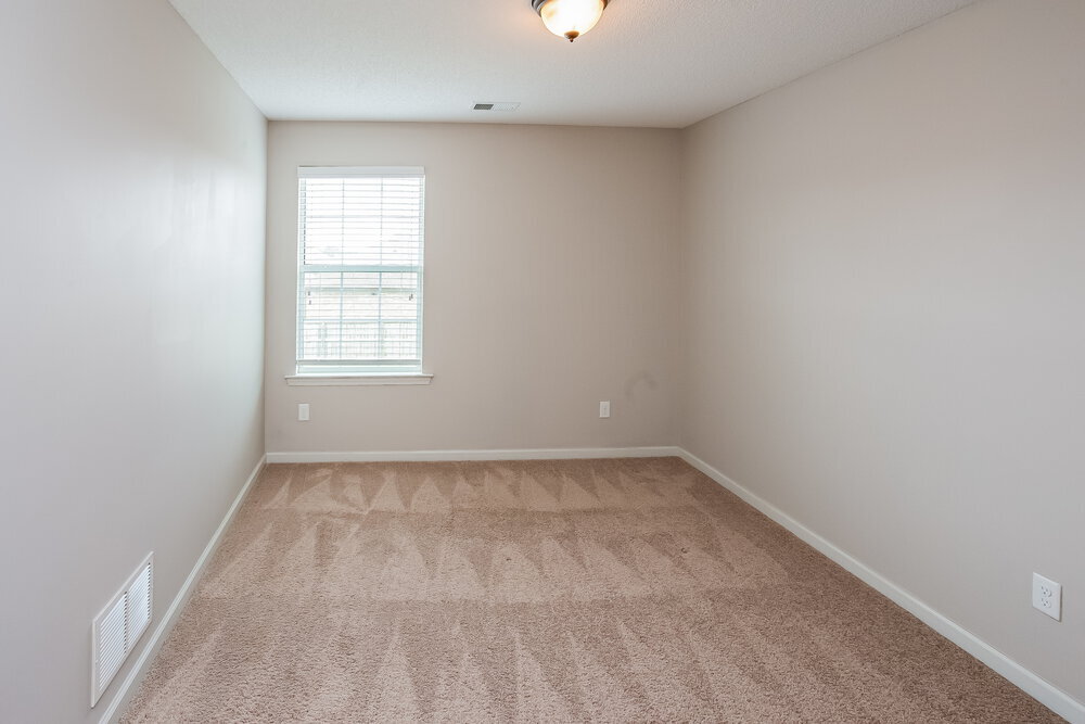 Building Photo - 7911 Ridgedale Dr
