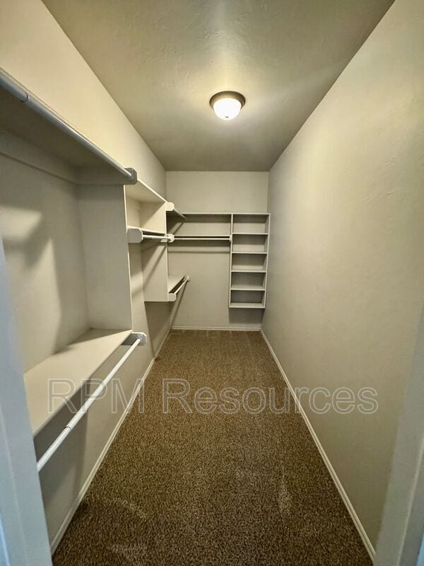 Building Photo - 1818 Post Oak Rd