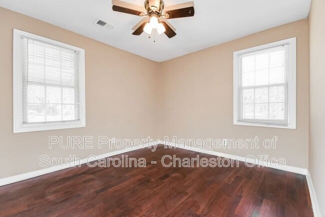 Building Photo - 6088 Bears Bluff Rd