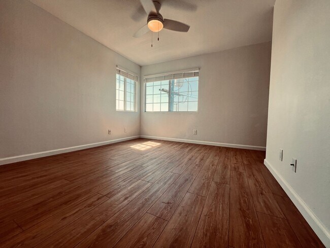 Building Photo - Beautifully Upgraded 2 Bedroom Apartment For Rent!