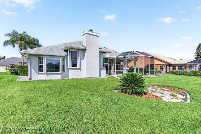 Building Photo - 975 Wildwood Dr