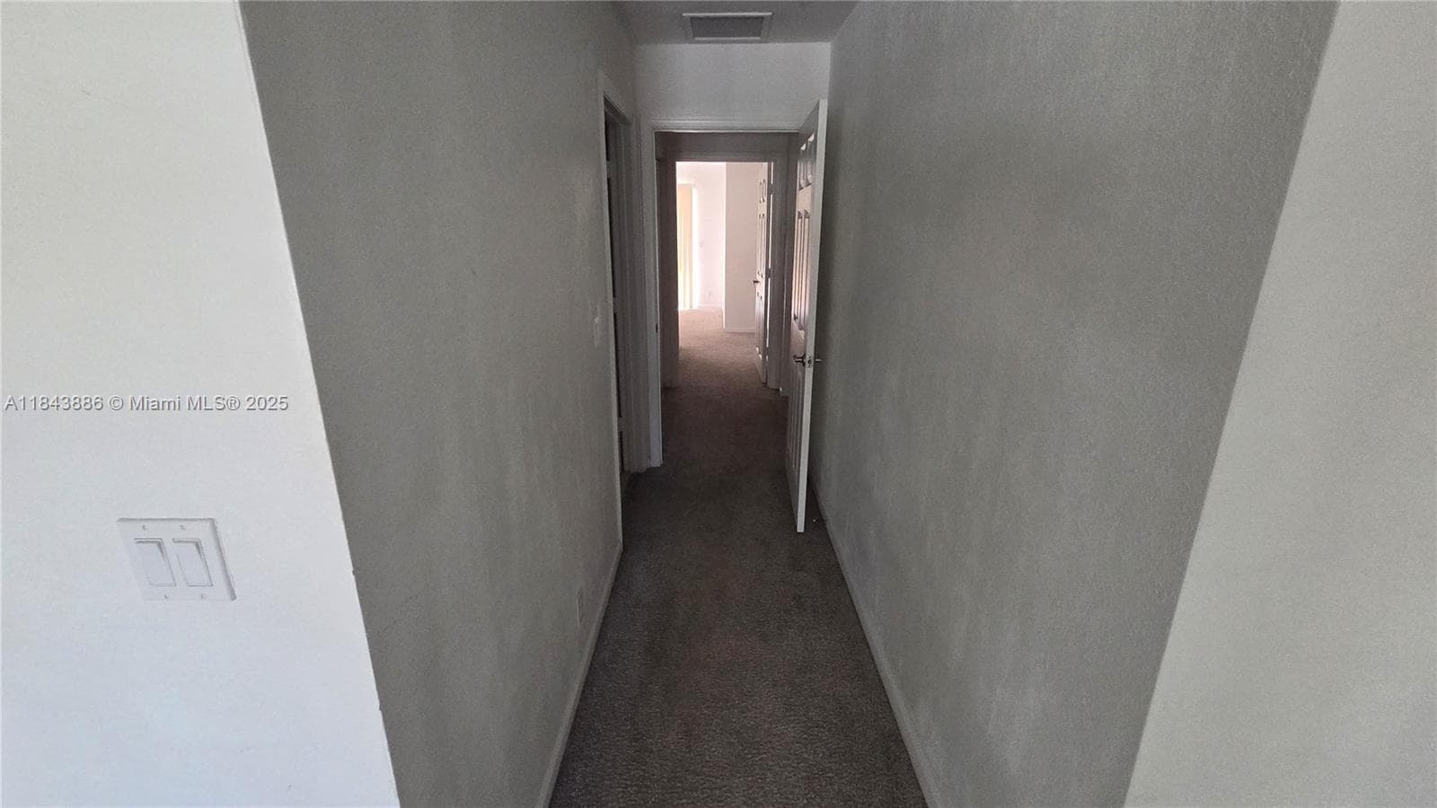 Building Photo - 4605 SW 75th Way
