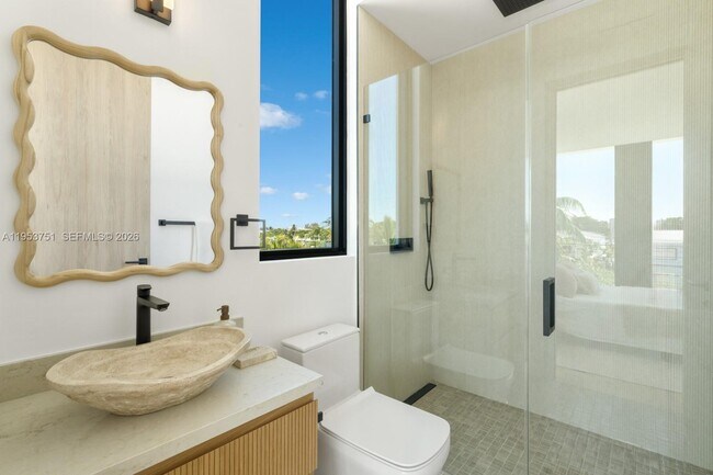 Building Photo - 701 86th St