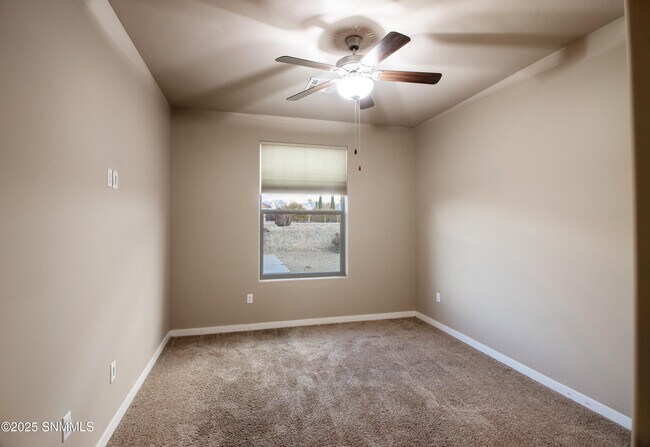 Building Photo - 1415 San Bonifacio
