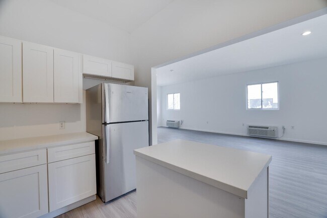 Building Photo - 9161 Brandywine Dr