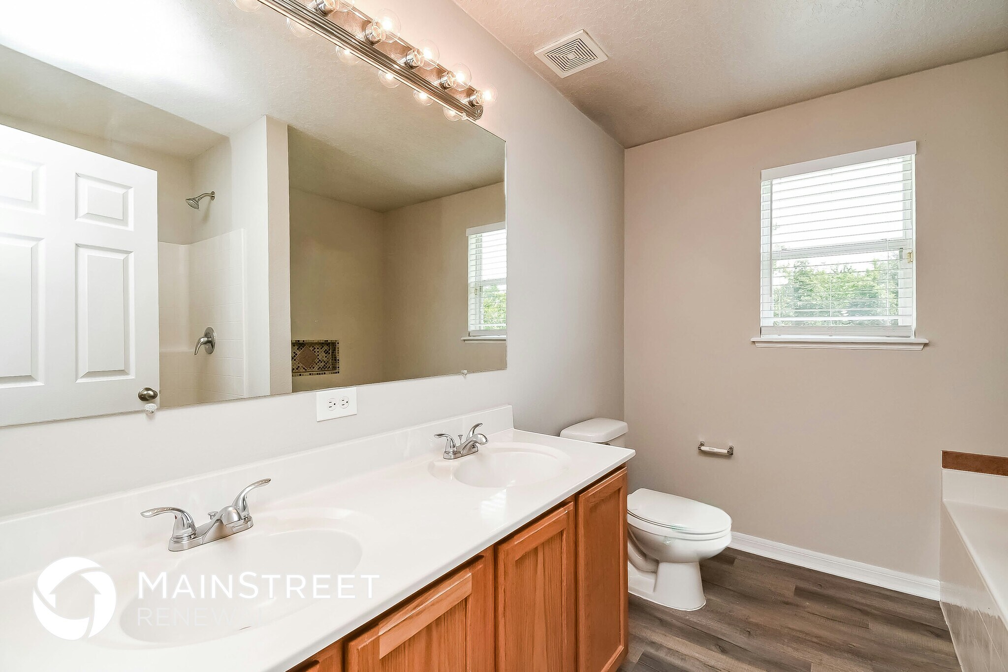 Building Photo - 9273 Caracara Drive