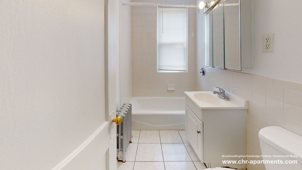 Building Photo - 21 Wendell St