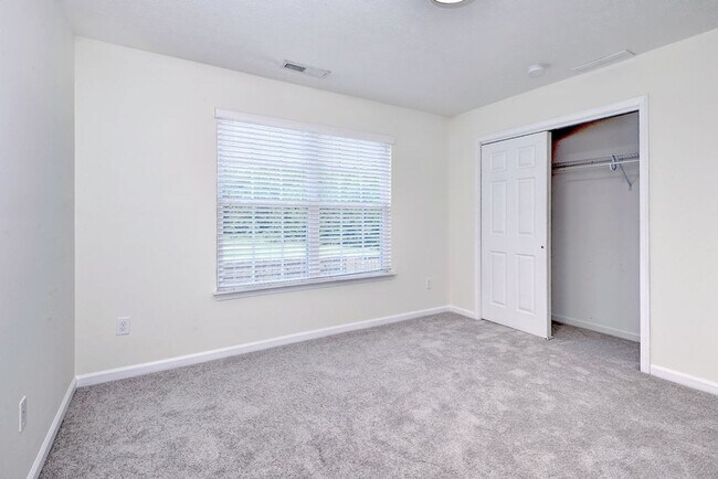 Building Photo - 4688 Yeardley Loop