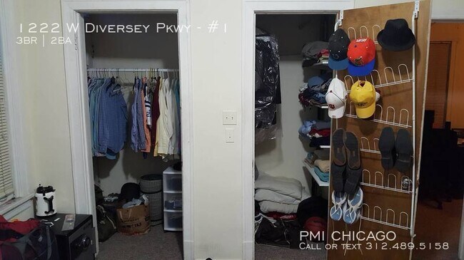 Building Photo - 1222 W Diversey Pkwy